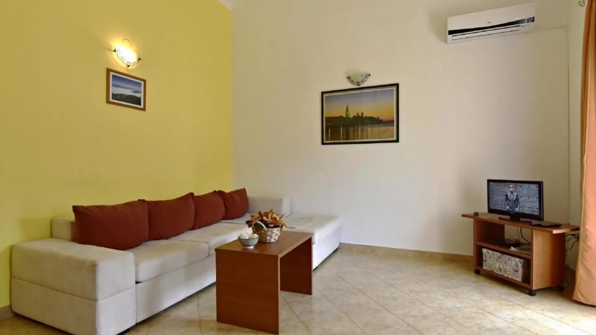 Klimatisierte Wohnung In Tar Mit Grill, Gemeinschaftlichem Pool Und Garten Poreč Chorwacja