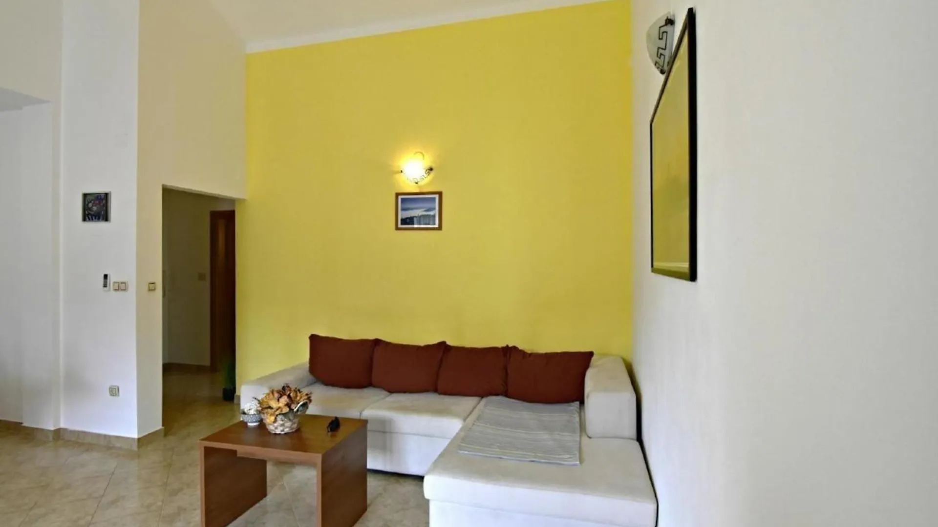 Klimatisierte Wohnung In Tar Mit Grill, Gemeinschaftlichem Pool Und Garten Poreč Apartament